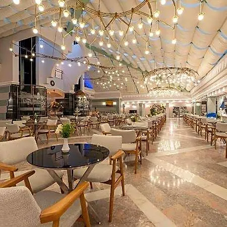 Aqua 酒店